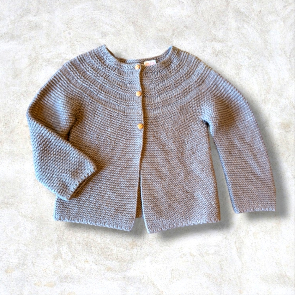 Zara girls knit sweater